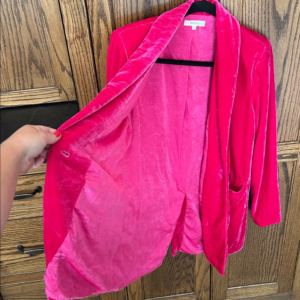Vici x Gina Pink Velvet Chicest Pocketed Blazer in Fuchsia Hot Pink Longline XS - Picture 6 of 9